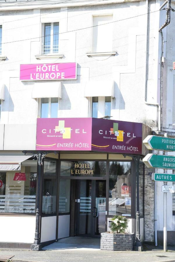 Cit'Hotel L'Europe - Cholet Gare Bagian luar foto